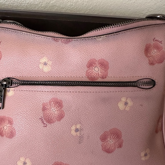 Coach blush pink floral leather crossbody - Picture 4 of 7